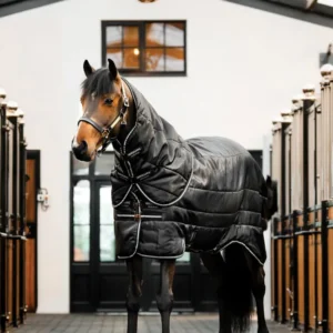 Easy-Layer Plus Coperta da stalla, 200g Black/Black/Silver 125