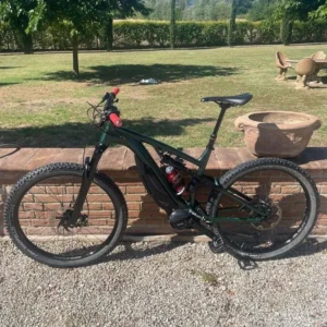 MTB elettrica bianmortizzata THOK tg. L