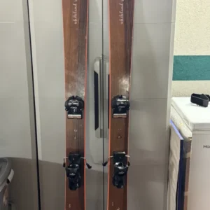 sci freeride/freestyle Whiteland Balma 174cm Tyrolia usati