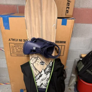Snowboard Head Rush 159W + Attacchi Burton usato