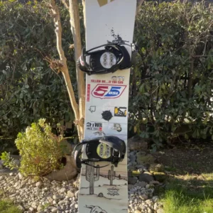 snowboard usato Gnu 159W con attacchi Ride XL