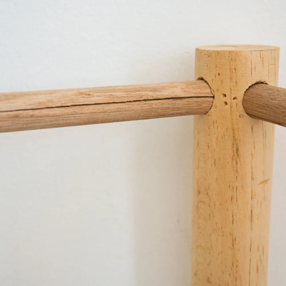 Struttura di sgabello per incordare