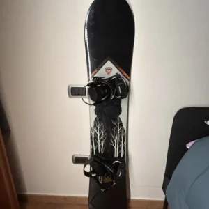 Vendo Snowboard Rossignol 148-150cm donna + attacchi Drake